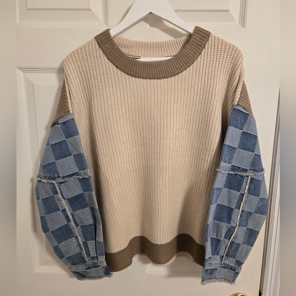 J.O.A. Beige Ribbed Knit Sweater With Denim Sleeves Size Large